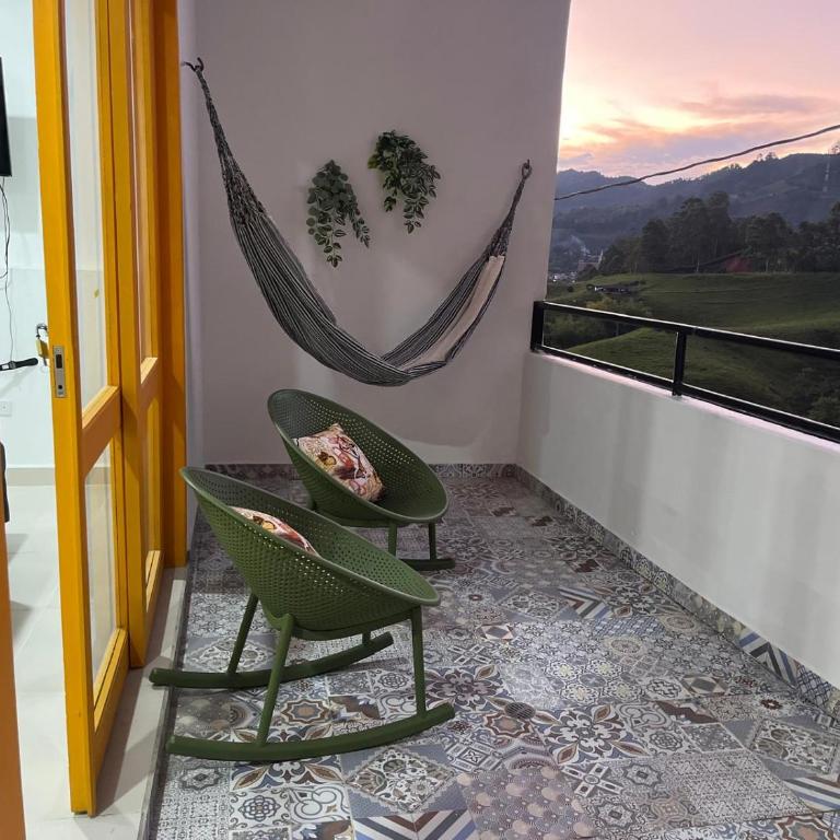 Jerico Poets Balcony House - Two-Bedroom House - 14