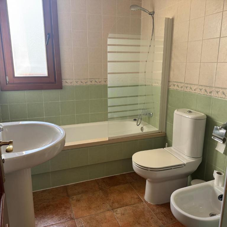 Costa Esuri 3 Bedroom House, Pool Access, Private Parking, Garden BBQ - Casa de 3 dormitorios - 15