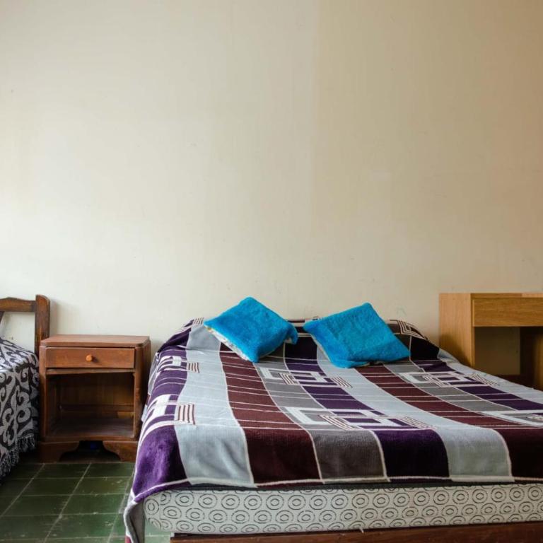 Hospedaje Jazmin Cosquín - Quadruple Room with Shared Bathroom - 5