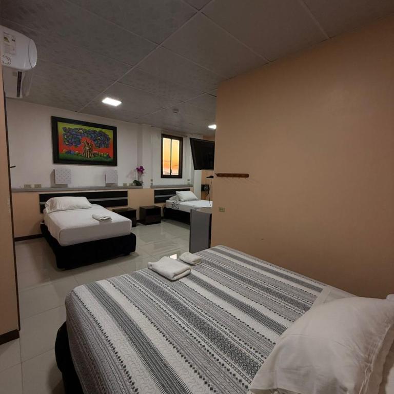 Hotel Los Algarrobos - Standard Triple Room - 7