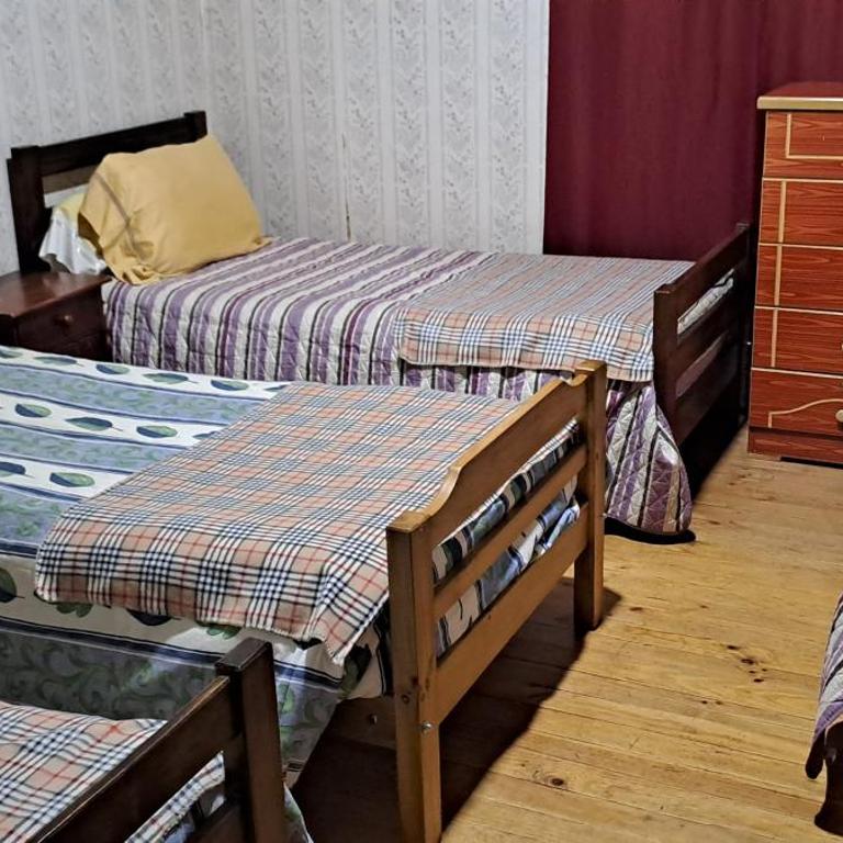 Hostal Casona del Cerro - Quadruple Room with Shared Bathroom - 1