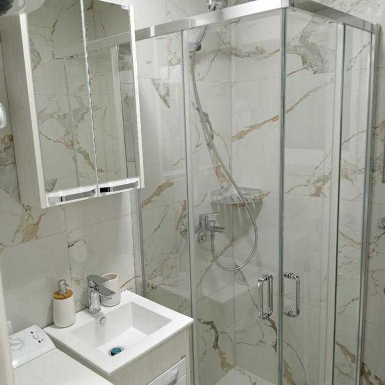 Studio Apartman KIMI - Apartman sa 1 Spavaćom Sobom - 9