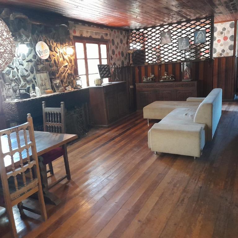 Casa en laguna Pichilemu - Three-Bedroom House - 10