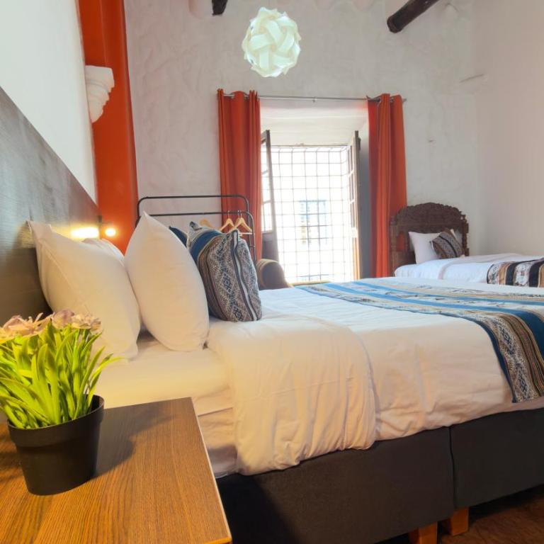 Andean Palace Boutique - Deluxe Queen Room - 3