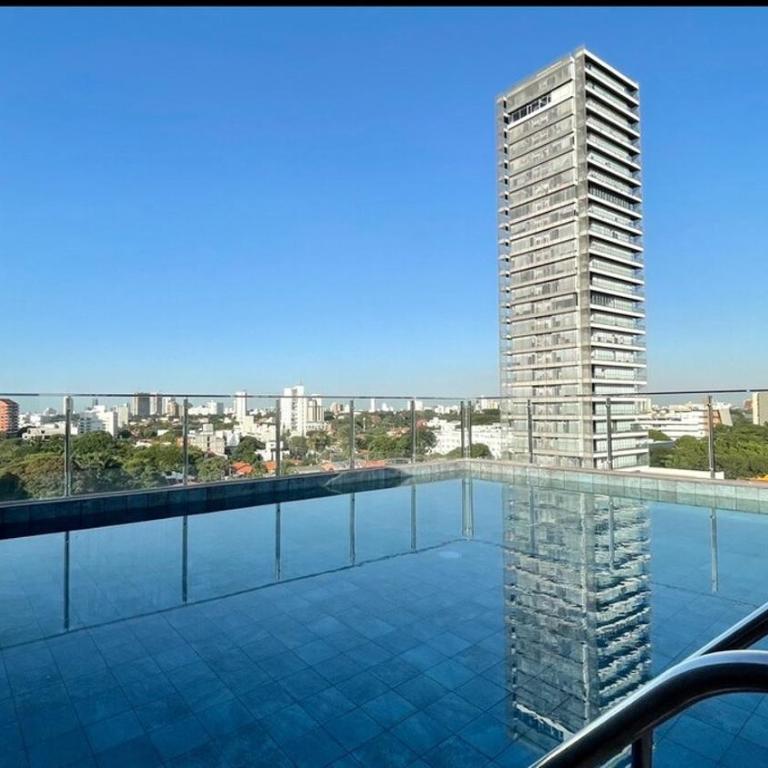 Amplio Studio con terraza privada en Equipetrol - Apartamento de 2 dormitorios - 11