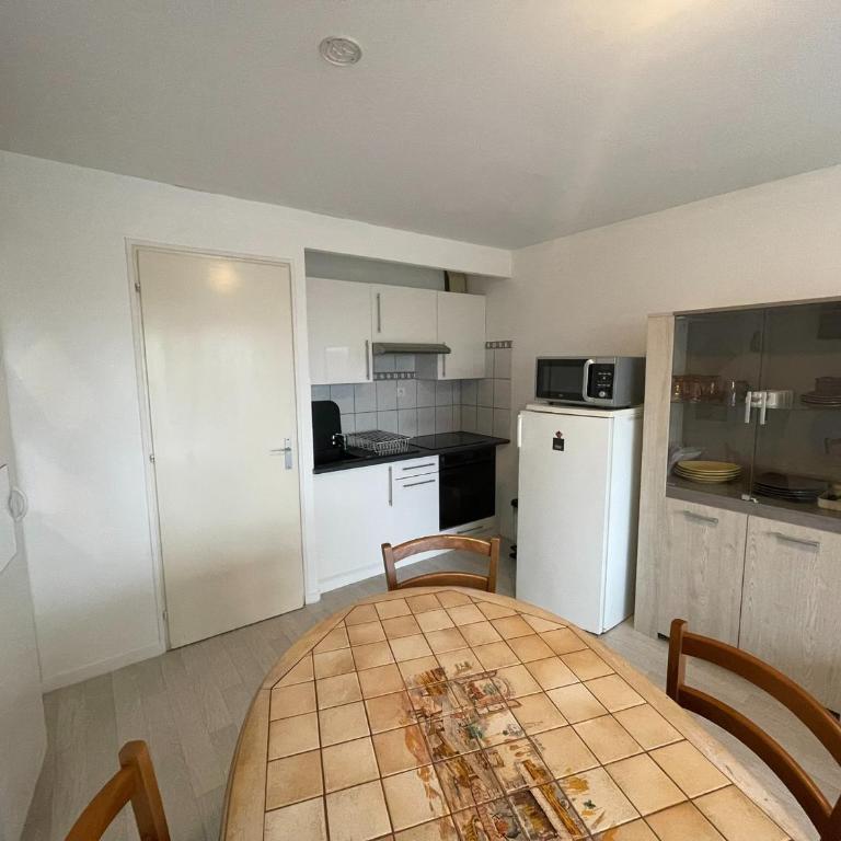 Studio à 100m de la Mer à Saint-Hilaire-de-Riez, avec Balcon et Parking Public - FR-1-426-330 - Apartamento (4 adultos) - 8