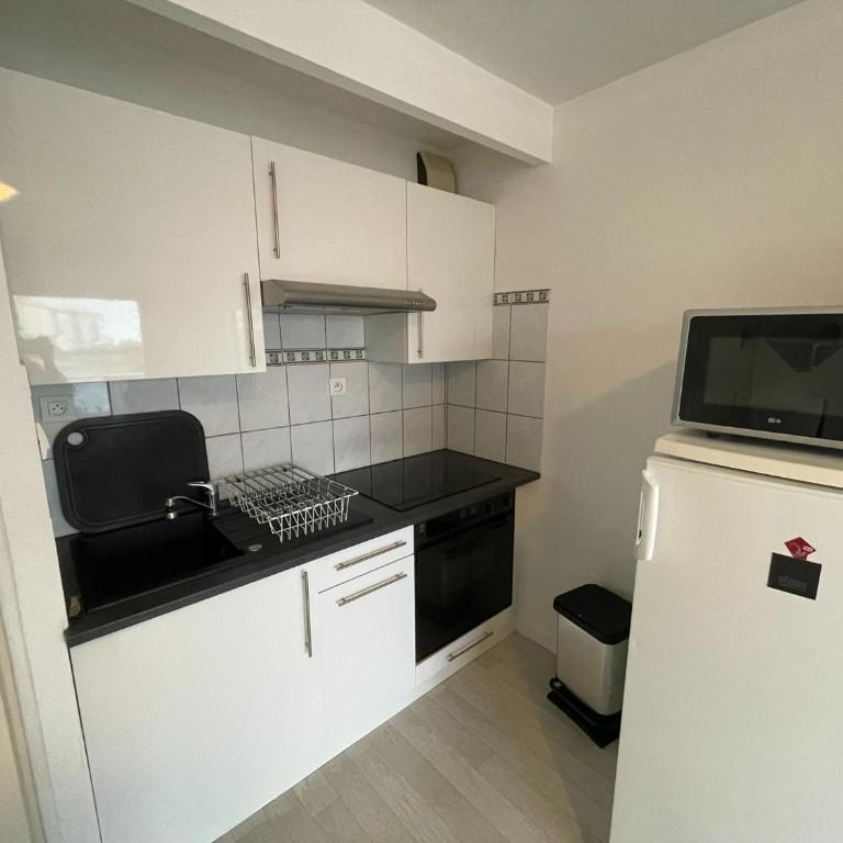 Studio à 100m de la Mer à Saint-Hilaire-de-Riez, avec Balcon et Parking Public - FR-1-426-330 - Apartamento (4 adultos) - 10