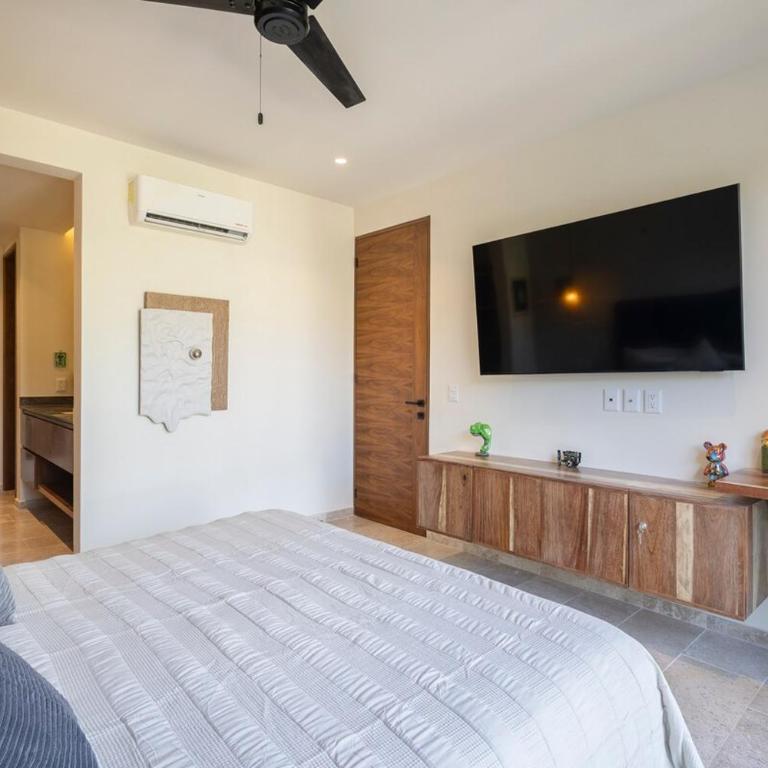 Penthouse 2BR in Tulum with Private Rooftop and Pool - Two-Bedroom Apartment with Balcony and Terrace - 12