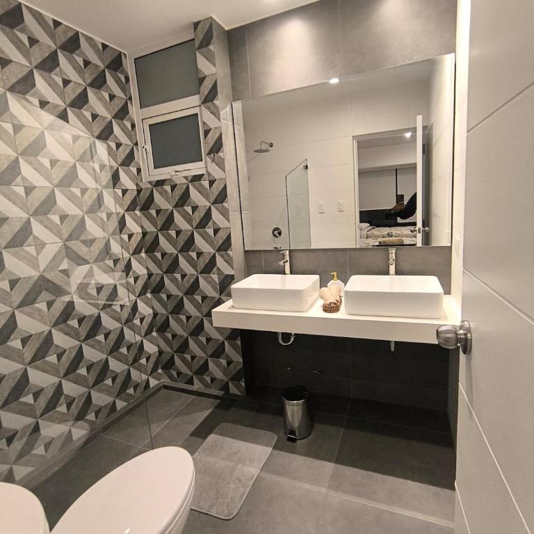 Departamento de estreno en zona exclusiva Cayma - Three-Bedroom Apartment - 15