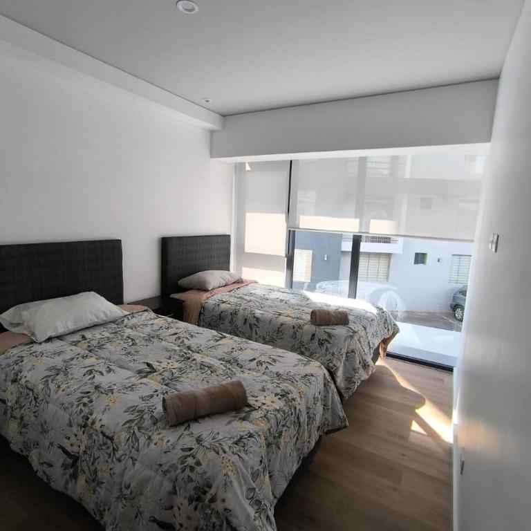 Departamento de estreno en zona exclusiva Cayma - Three-Bedroom Apartment - 20