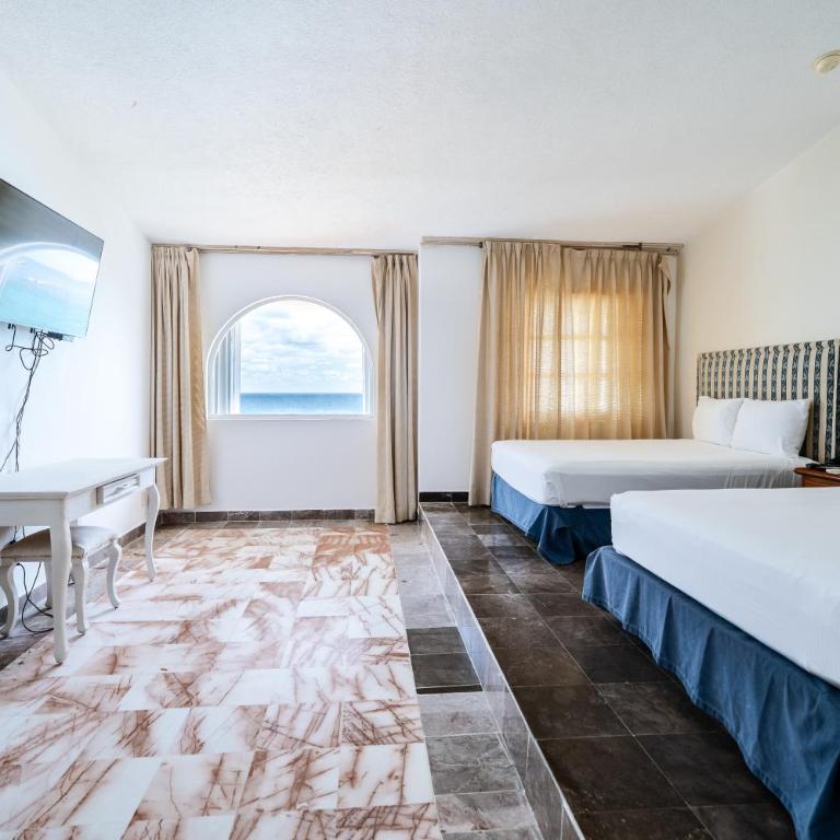 Hotel y Museo Casa Turquesa - Two-Bedroom Suite - 8