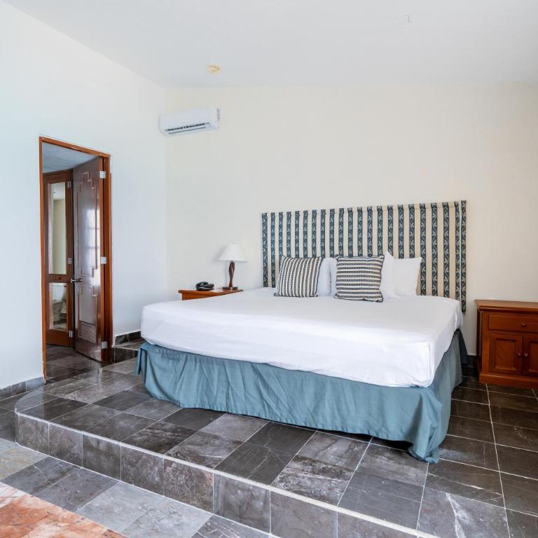 Hotel y Museo Casa Turquesa - Two-Bedroom House - 9