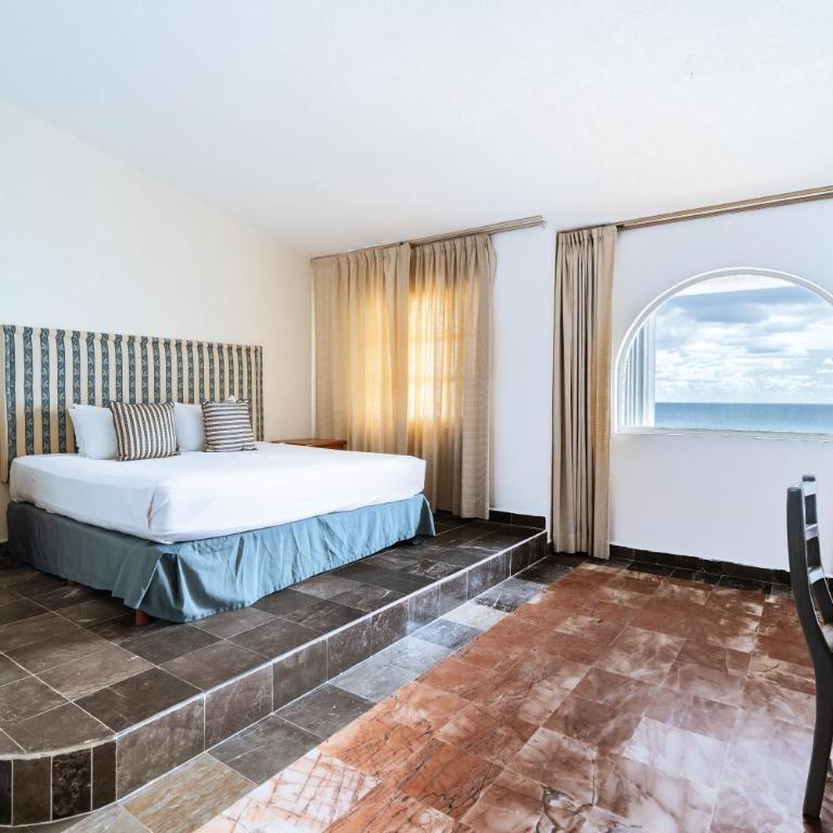 Hotel y Museo Casa Turquesa - Two-Bedroom House - 13