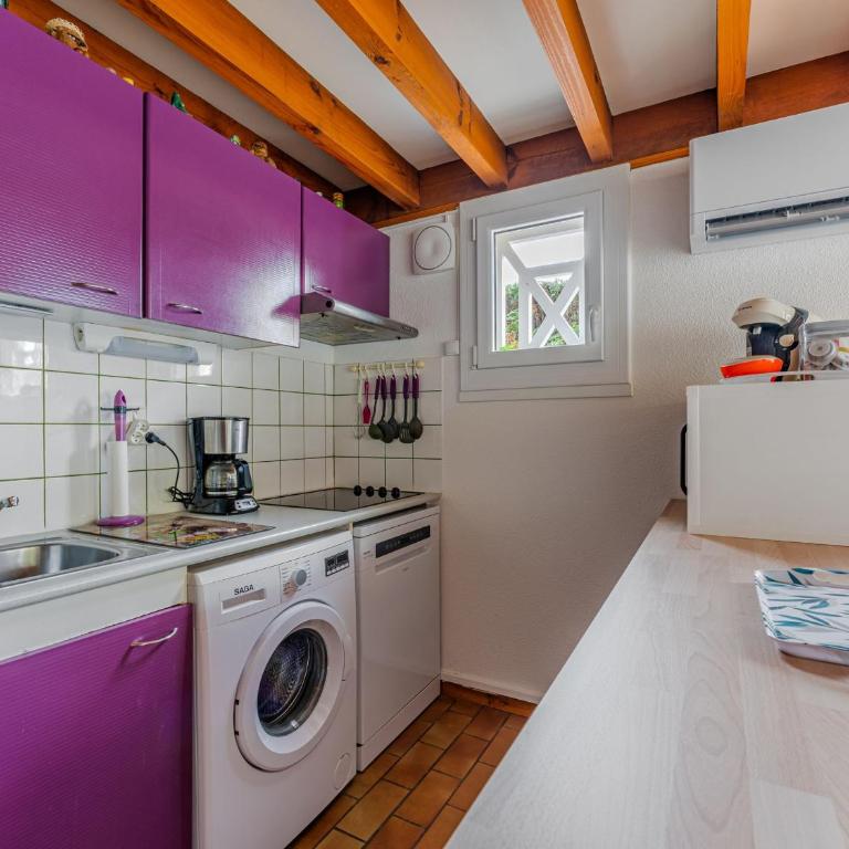 Maison T3 près du lac de Biscarrosse, secteur boisé, terrasse & jardin, pour 4 pers., 2 étoiles - FR-1-521-96 - Maison de Vacances (4 Adultes) - 4