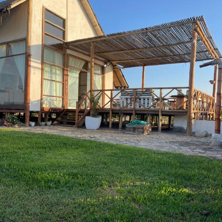 Refugio 55 Casa de Playa en Chincha, Frente al mar - Four-Bedroom House - 1