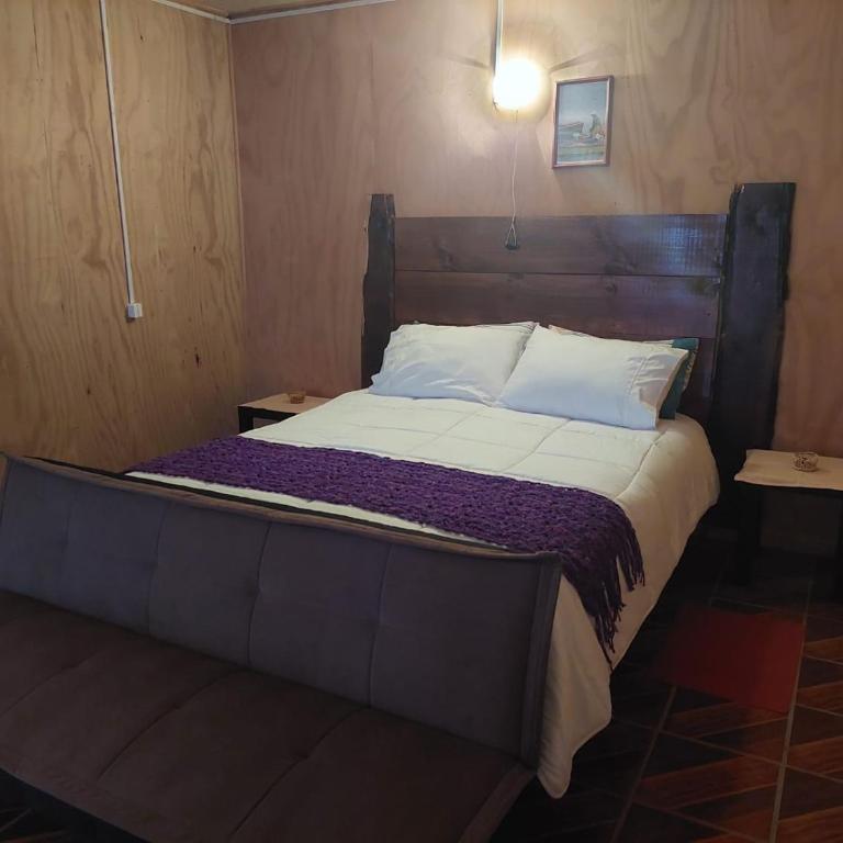 Hostal Verde Vida - Family Room with Private Bathroom - 1