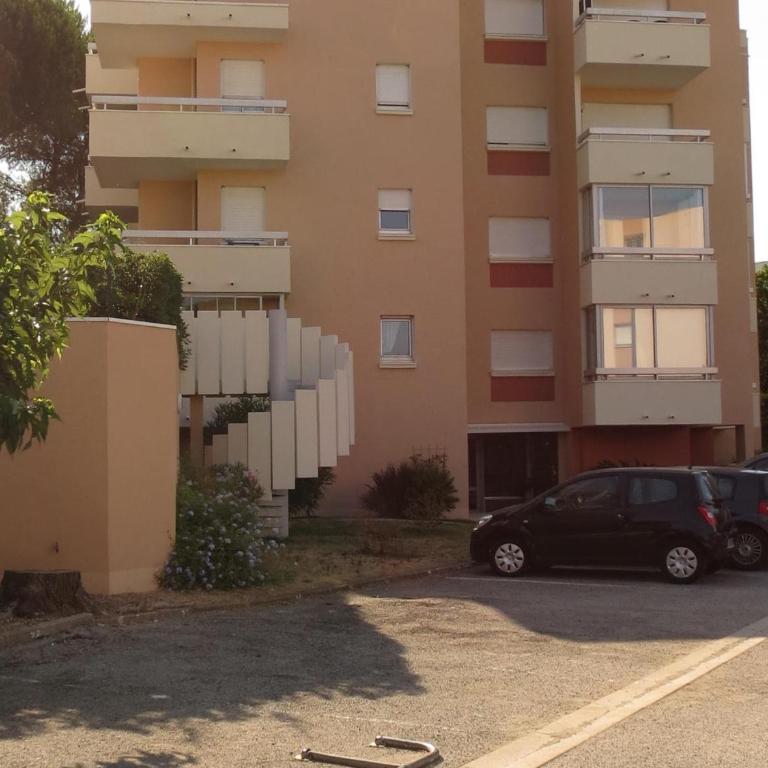 Appartement 2 pièces climatisé, parking, centre Sainte-Maxime, proche plages - FR-1-780-54 - Apartment - 17