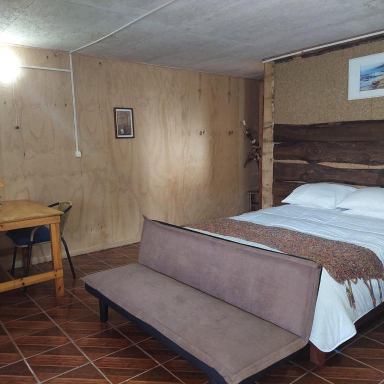 Hostal Verde Vida - Family Room with Private Bathroom - 20