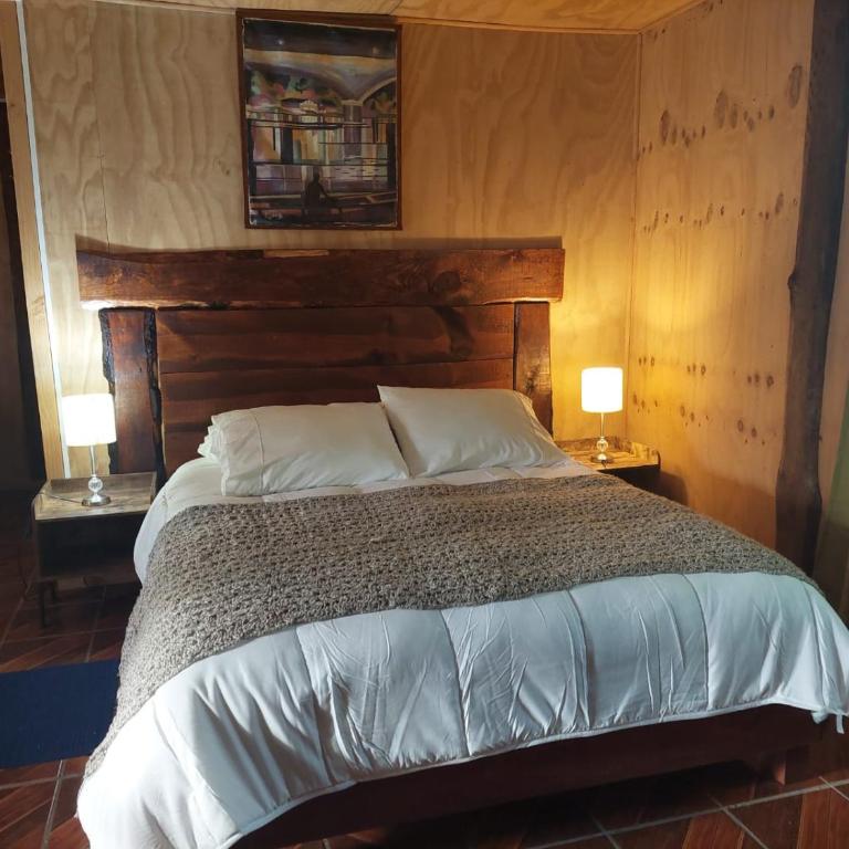 Hostal Verde Vida - Family Room with Private Bathroom - 16