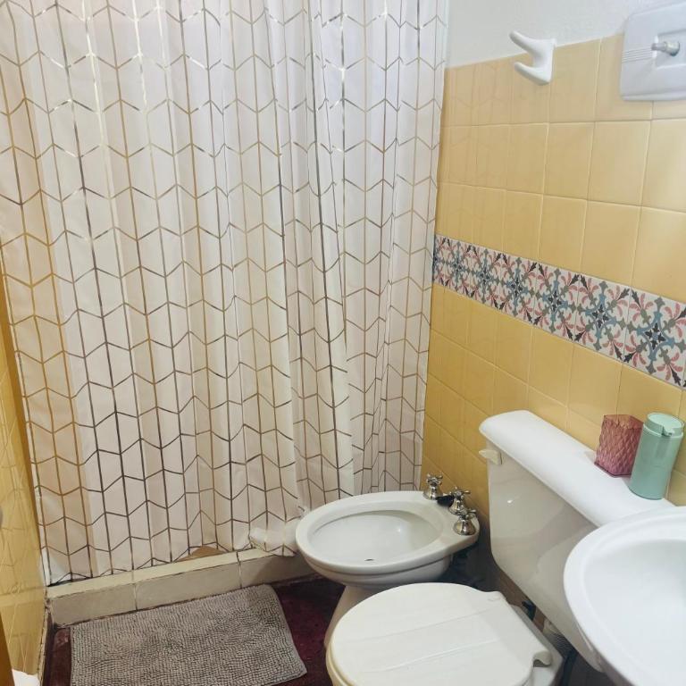 Gral paz Dpto completo con cama queen y seguridad - Apartamento de 1 dormitorio con vistas al río - 15