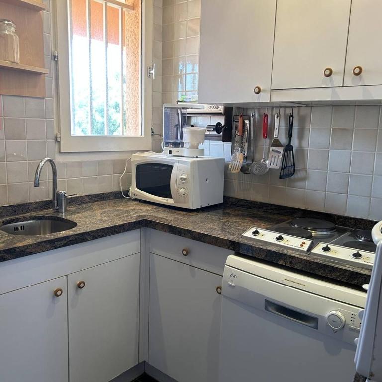 Duplex à Bormes-les-Mimosas, proche plage, garage - FR-1-251-910 - Appartamento - 4
