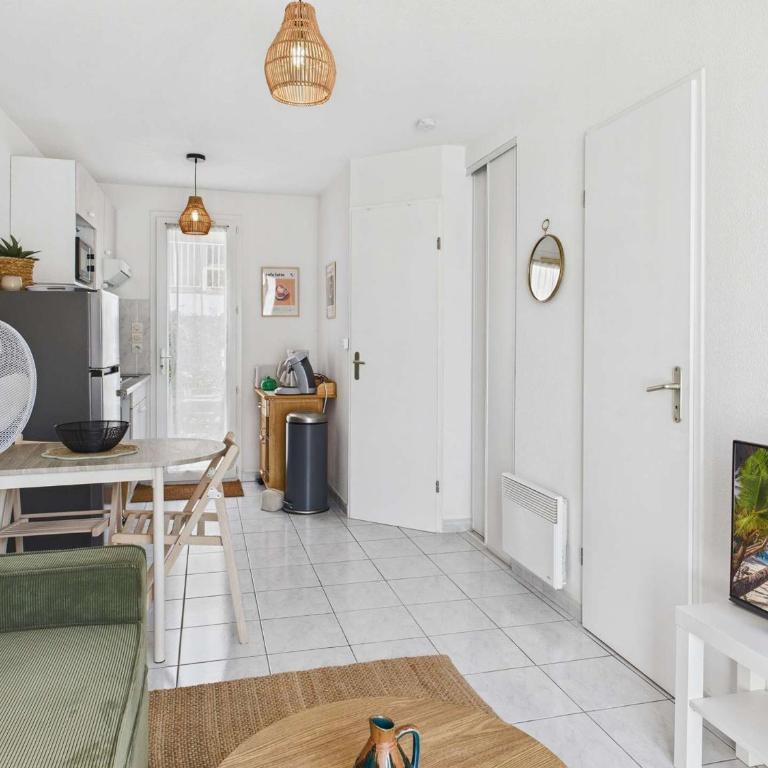 Maison à 230m de la plage avec terrasse et parking privé - FR-1-326-869 - Apartamento - 2