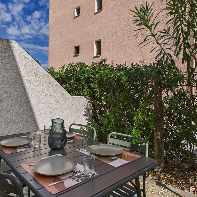 Maison à 230m de la plage avec terrasse et parking privé - FR-1-326-869 - Apartamento - 13