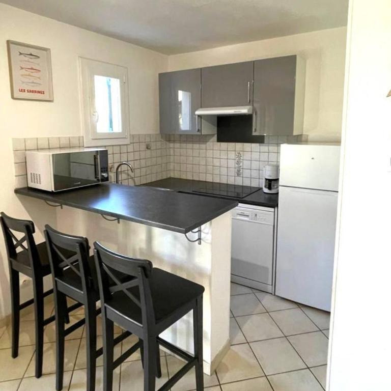 Villa T3 climatisée pour 6 avec piscine et parking au Cap d'Agde - FR-1-607-239 - Ferienhaus - 3