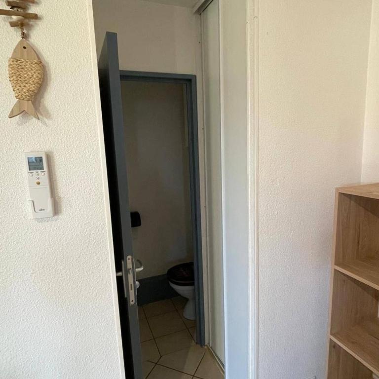 Villa T3 climatisée pour 6 avec piscine et parking au Cap d'Agde - FR-1-607-239 - Ferienhaus - 17