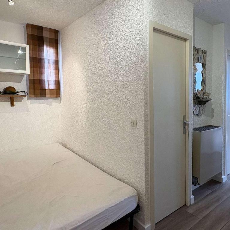 Studio 4 pers, balcon sud-est, pistes et commerces - FR-1-322-705 - Apartment - 5