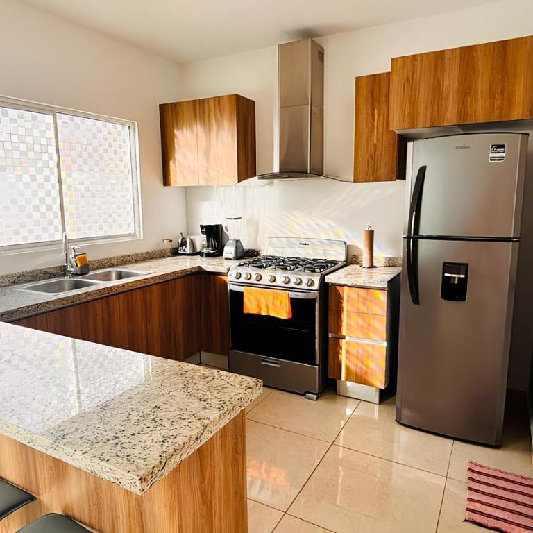 Casa amplia y privada con alberca para una escapada perfecta - Three-Bedroom House - 7