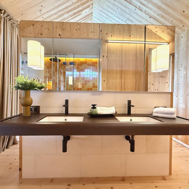 INFINITY SKY LODGE by belle-stay HEATED POOL, SAUNA and LIFT - Ferienhaus - 23