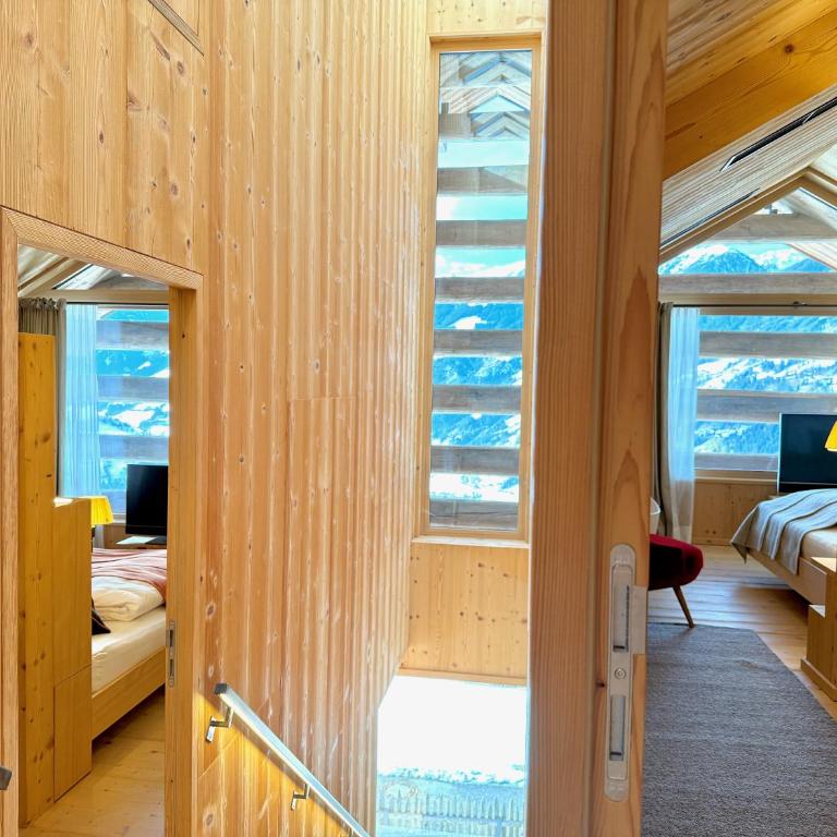 INFINITY SKY LODGE by belle-stay HEATED POOL, SAUNA and LIFT - Ferienhaus - 25