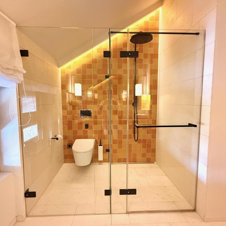 INFINITY SKY LODGE by belle-stay HEATED POOL, SAUNA and LIFT - Ferienhaus - 36