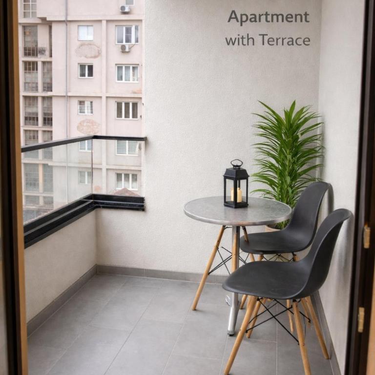 Leo Lux 2 - Two-Bedroom Apartment with Balcony and Terrace - 16