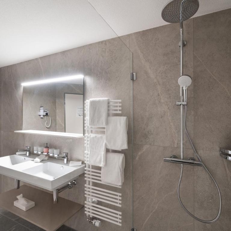 Hotel Grindelwalderhof - Junior Suite mit Terrasse - 4