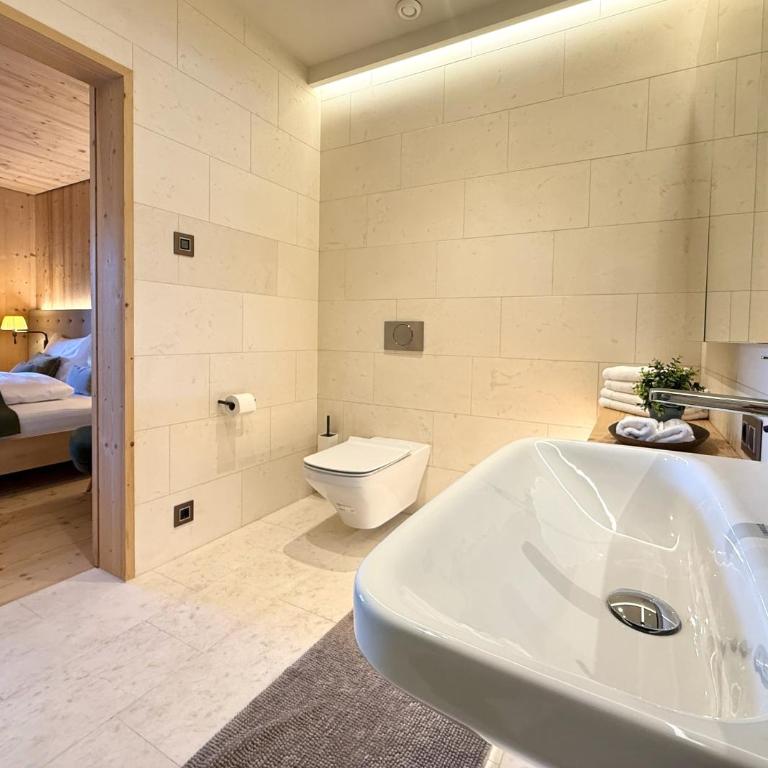 INFINITY SKY LODGE by belle-stay HEATED POOL, SAUNA and LIFT - Ferienhaus - 41