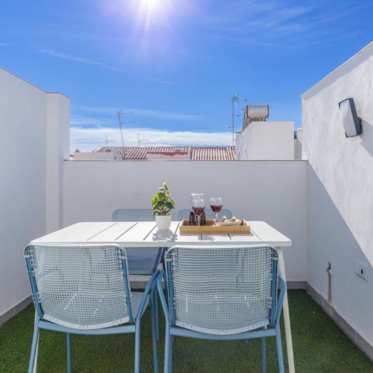 Living4Malaga Nereo Beach Studios - Estudio con sofá cama - 17