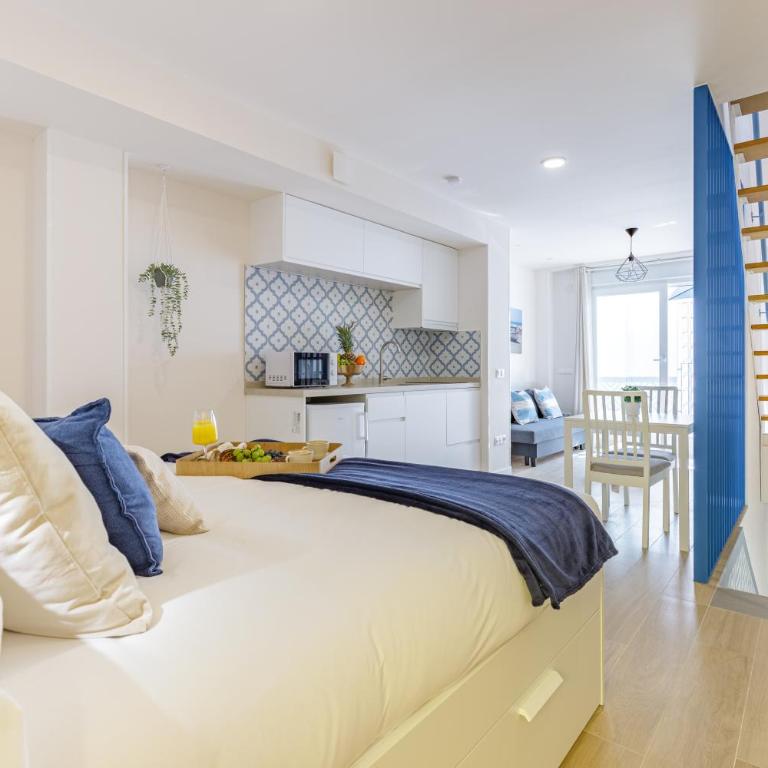 Living4Malaga Nereo Beach Studios - Estudio con sofá cama - 13