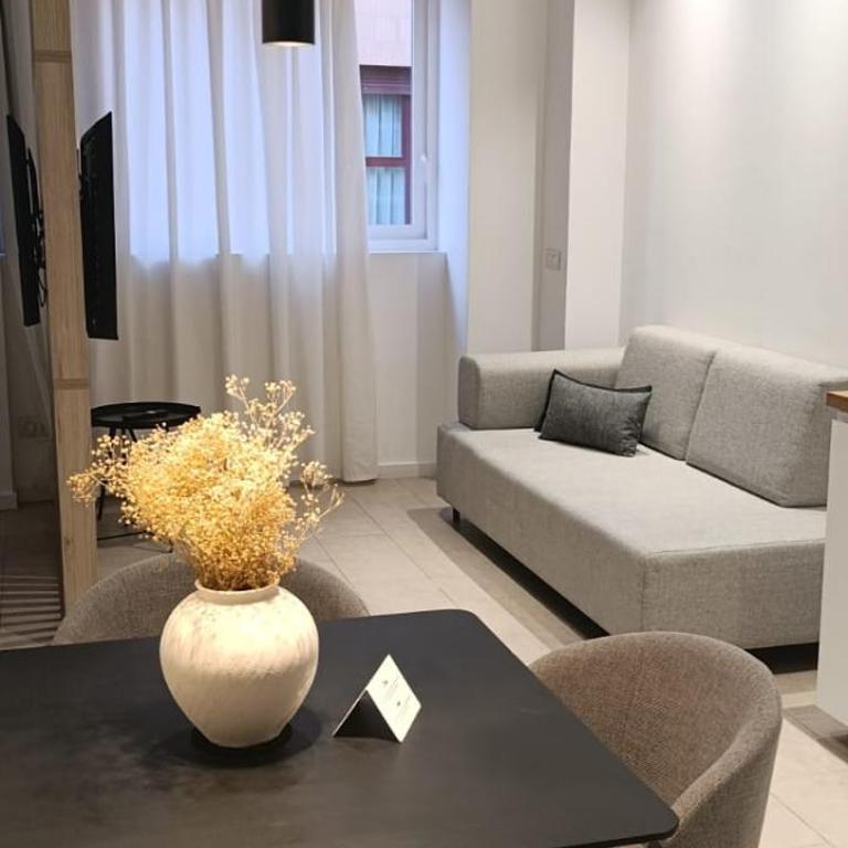 Blanq Marina Suites - Standard Triple Studio - 16