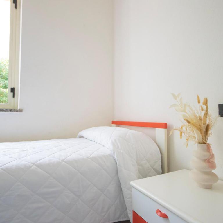 Oasi di Luce - Appartamento con 2 Camere da Letto e Vista Giardino - 13