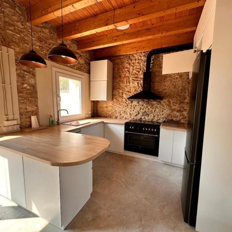 Mas Miralles, L'Ampolla, Delta del Ebre National Park, Piscina privada - Four-Bedroom Vacation Home - 11