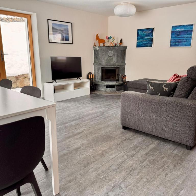5 Zi Clavadels Fewo Bernina - Apartment mit 3 Schlafzimmern - 5