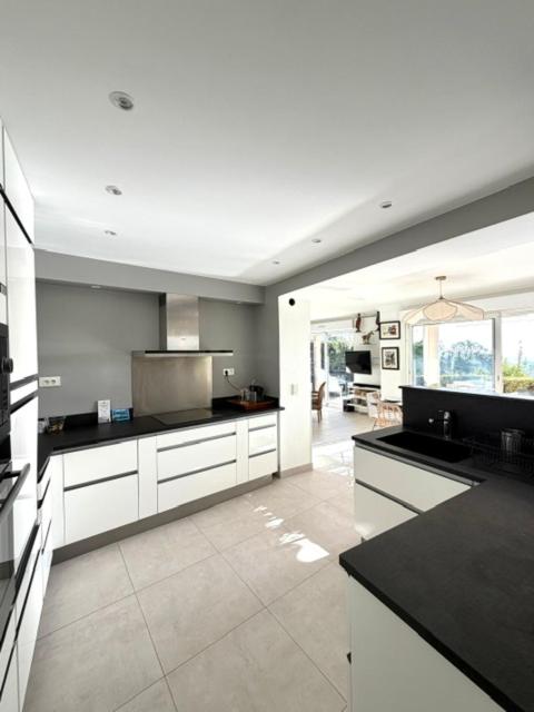 Villa les Amandines 110 m2 swimming pool, sea view air conditioning - Three-Bedroom Villa - 29