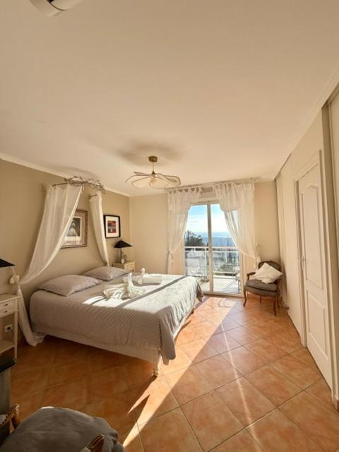 Villa les Amandines 110 m2 swimming pool, sea view air conditioning - Three-Bedroom Villa - 47