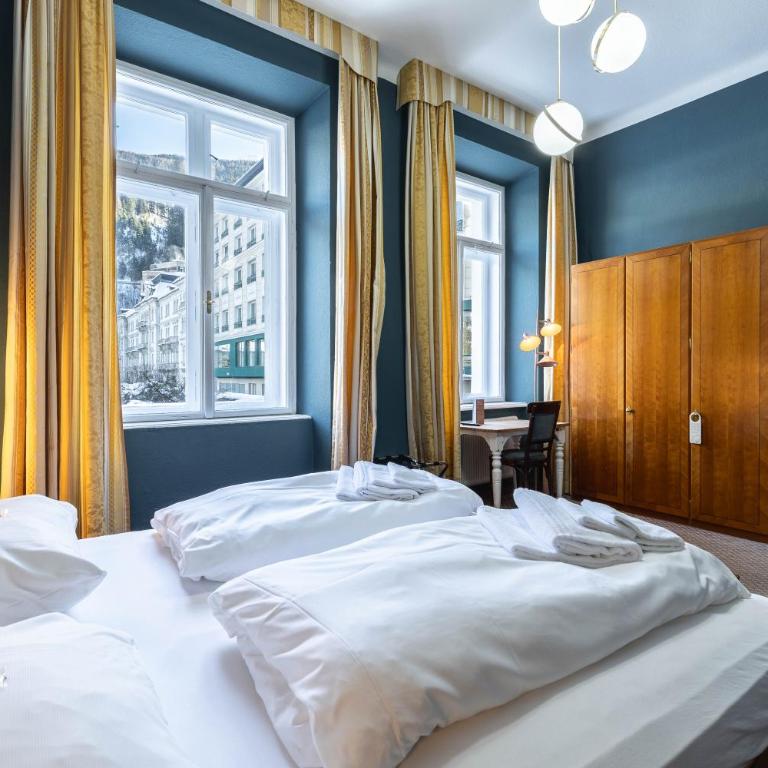 the eighteen86 by keyone - Doppelzimmer mit Badewanne - 6