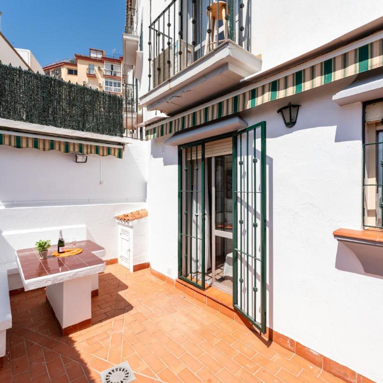 MalagaSuite Bajondillo Beach & Terrace - Apartamento de 2 dormitorios con terraza - 7