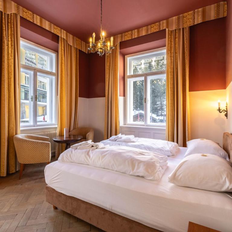 the eighteen86 by keyone - Doppelzimmer mit Dusche - 4