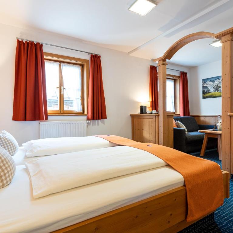 Oberstdorfer Einkehr - Mitten im Zentrum - Doppelzimmer mit Bergblick - 8