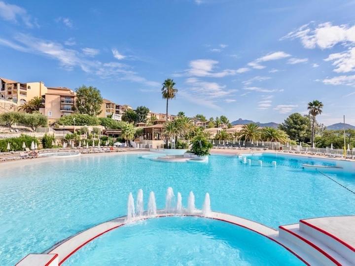Cap Estérel FH Appartement avec jardin clos privatif -Vue mer -Piscine chauffée 04 avril &01 novembre - Saint Raphaël - Appartement 1 Chambre avec Jardin - 27
